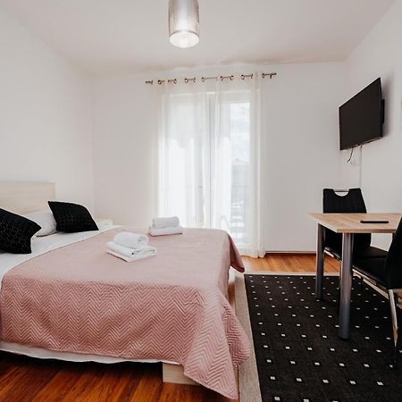 Apartment Double S City ​​Centre ザダル エクステリア 写真